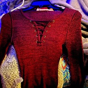 Long Sleeve V Neck Maroon